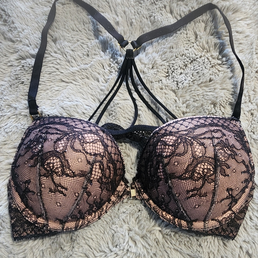 Victoria Secret Bombshell Plunge